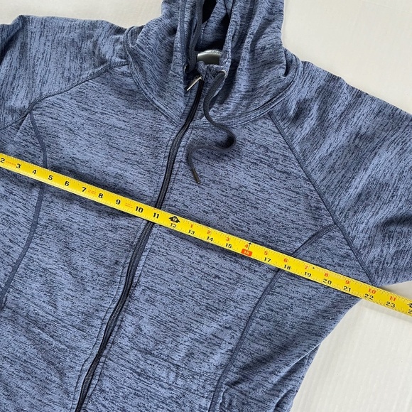 ATHLETA Heathered Blue Hooded Sweatshirt No Sweat Jacket Full Zip Pockets Size M - Picture 10 of 10